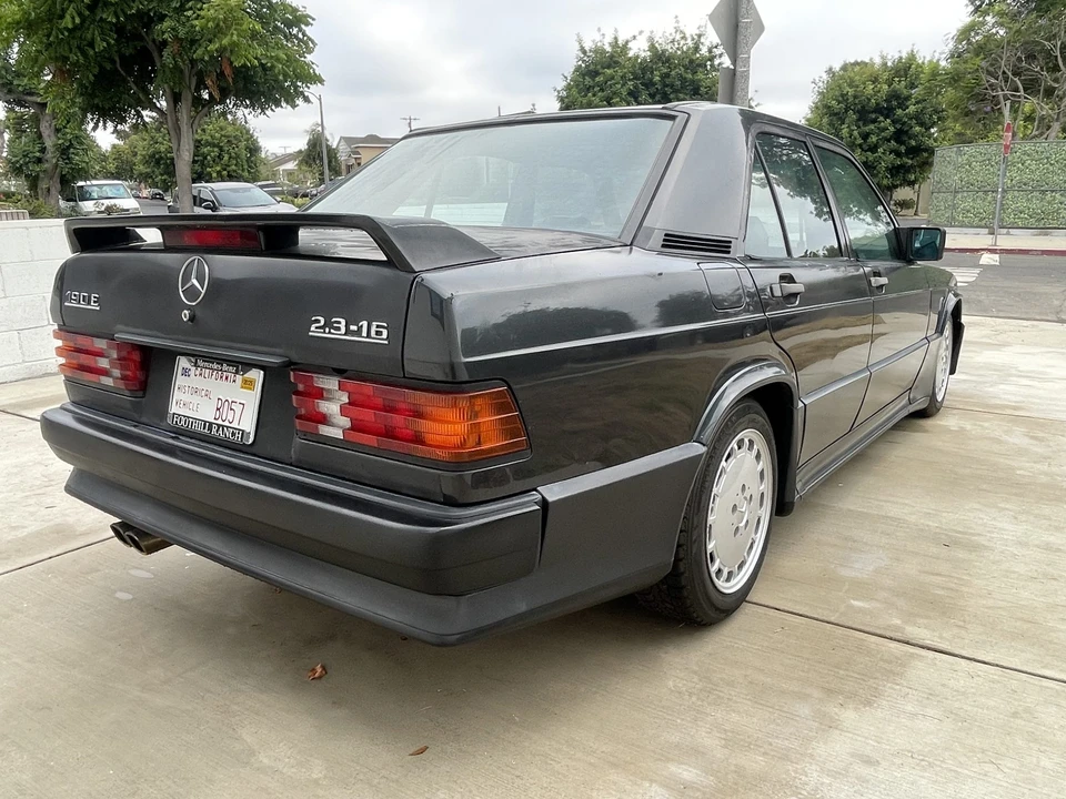 1986 Mercedes-Benz 190E 2.3-16 & 2.5-16 - Image 10 of 31