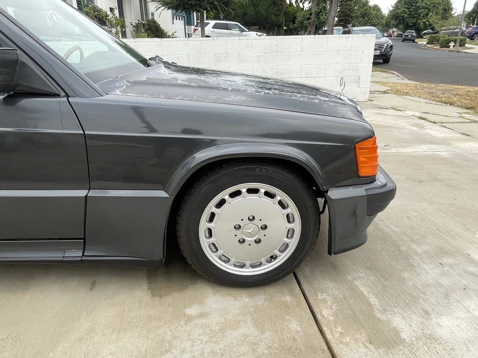 1986 Mercedes-Benz 190E 2.3-16 & 2.5-16 - Image 21 of 31