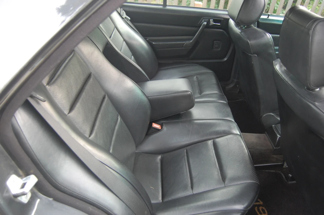 1986 Mercedes-Benz 190E 2.3-16 & 2.5-16 - Image 20 of 31