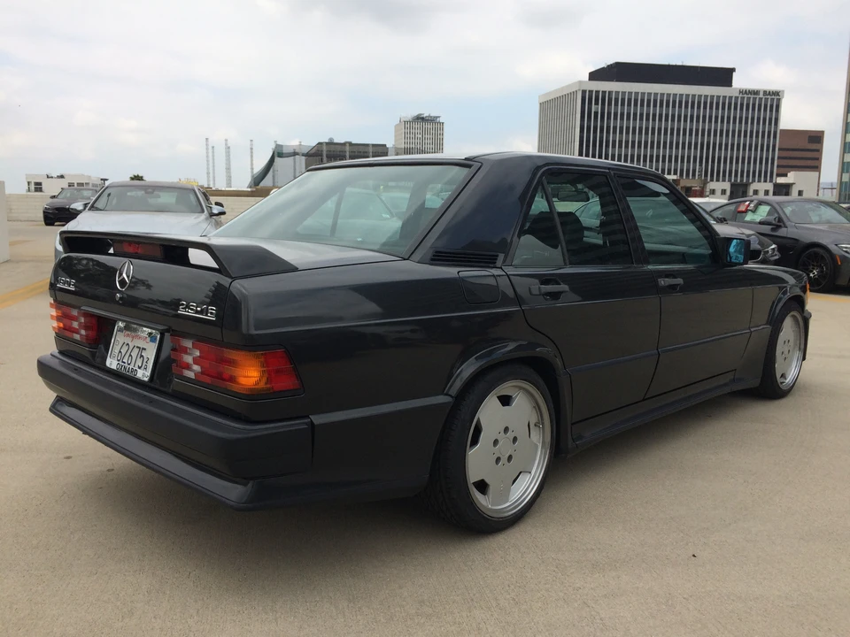 1986 Mercedes-Benz 190E 2.3-16 & 2.5-16 - Image 5 of 31