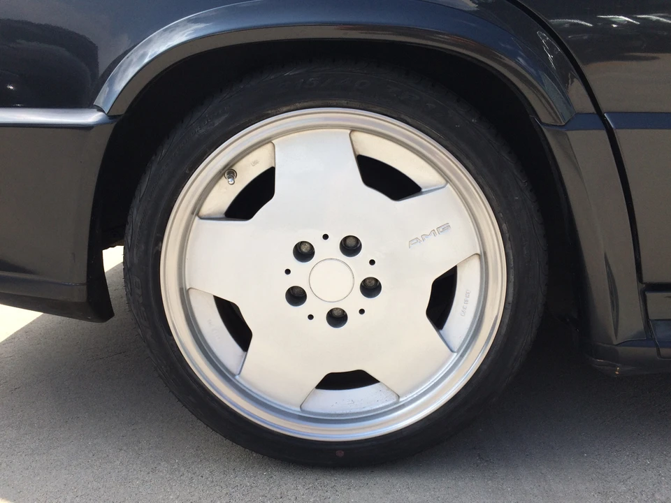 1986 Mercedes-Benz 190E 2.3-16 & 2.5-16 - Image 23 of 31