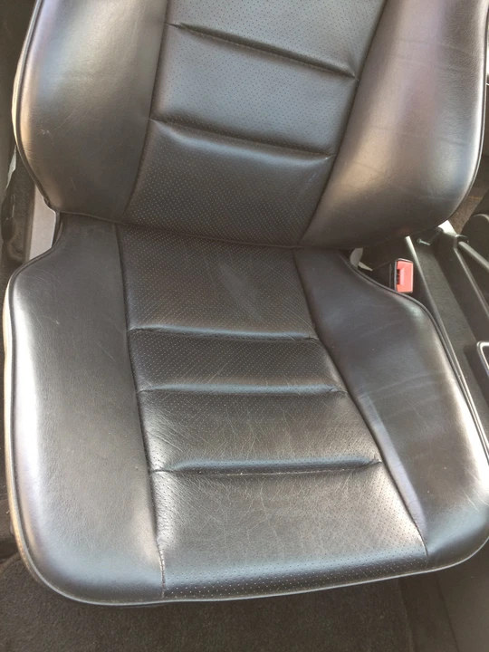 1986 Mercedes-Benz 190E 2.3-16 & 2.5-16 - Image 30 of 31