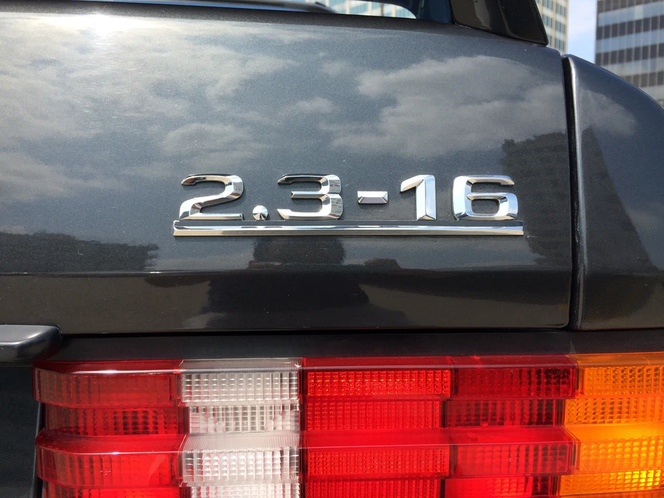 1986 Mercedes-Benz 190E 2.3-16 & 2.5-16 - Image 16 of 31