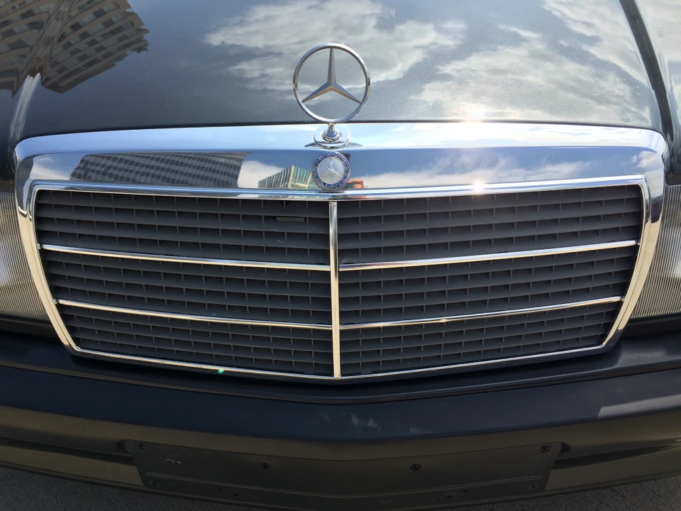 1986 Mercedes-Benz 190E 2.3-16 & 2.5-16 - Image 14 of 31