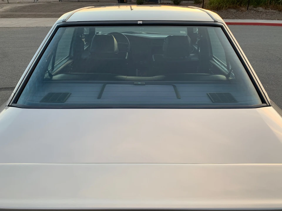 1986 Mercedes-Benz 190E 2.3-16 & 2.5-16 - Image 23 of 31