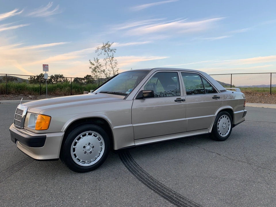 1986 Mercedes-Benz 190E 2.3-16 & 2.5-16 - Image 10 of 31