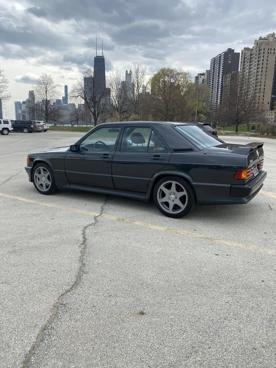 1986 Mercedes-Benz 190E 2.3-16 & 2.5-16 - Image 25 of 31