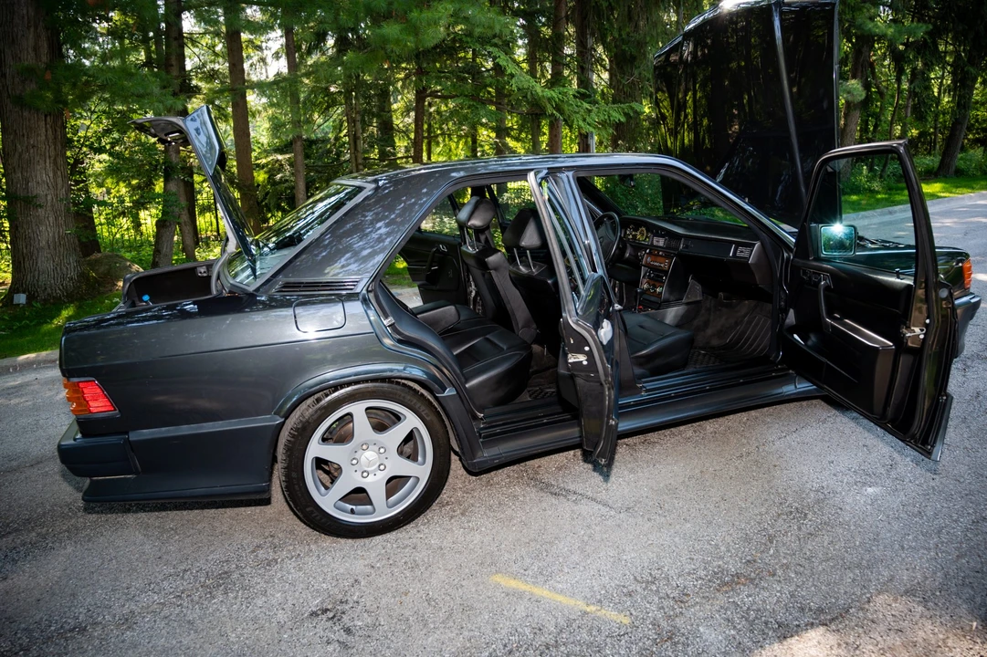 1986 Mercedes-Benz 190E 2.3-16 & 2.5-16 - Image 16 of 31