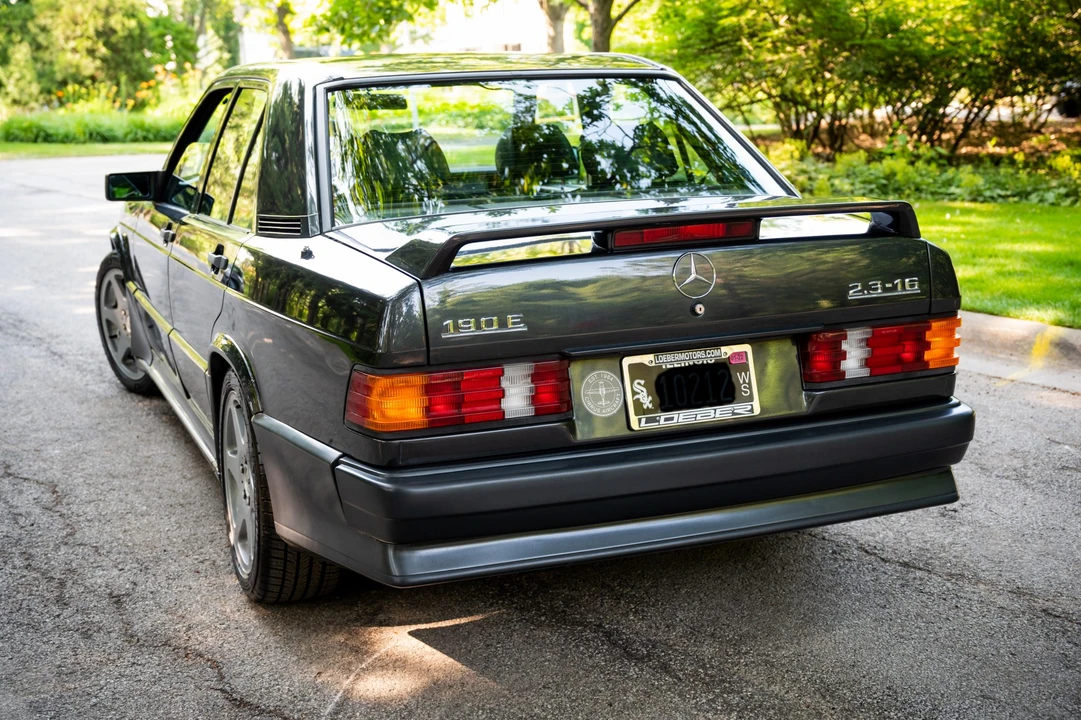 1986 Mercedes-Benz 190E 2.3-16 & 2.5-16 - Image 10 of 31
