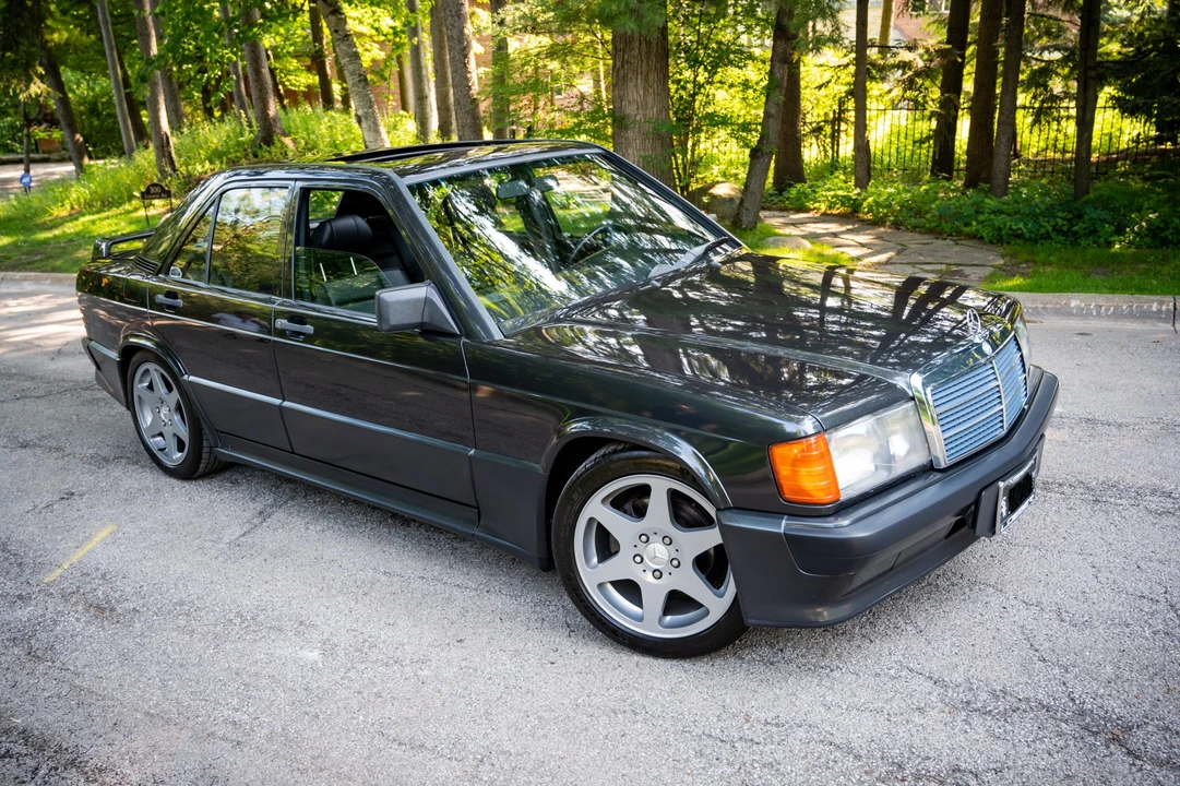 1986 Mercedes-Benz 190E 2.3-16 & 2.5-16 - Image 6 of 31