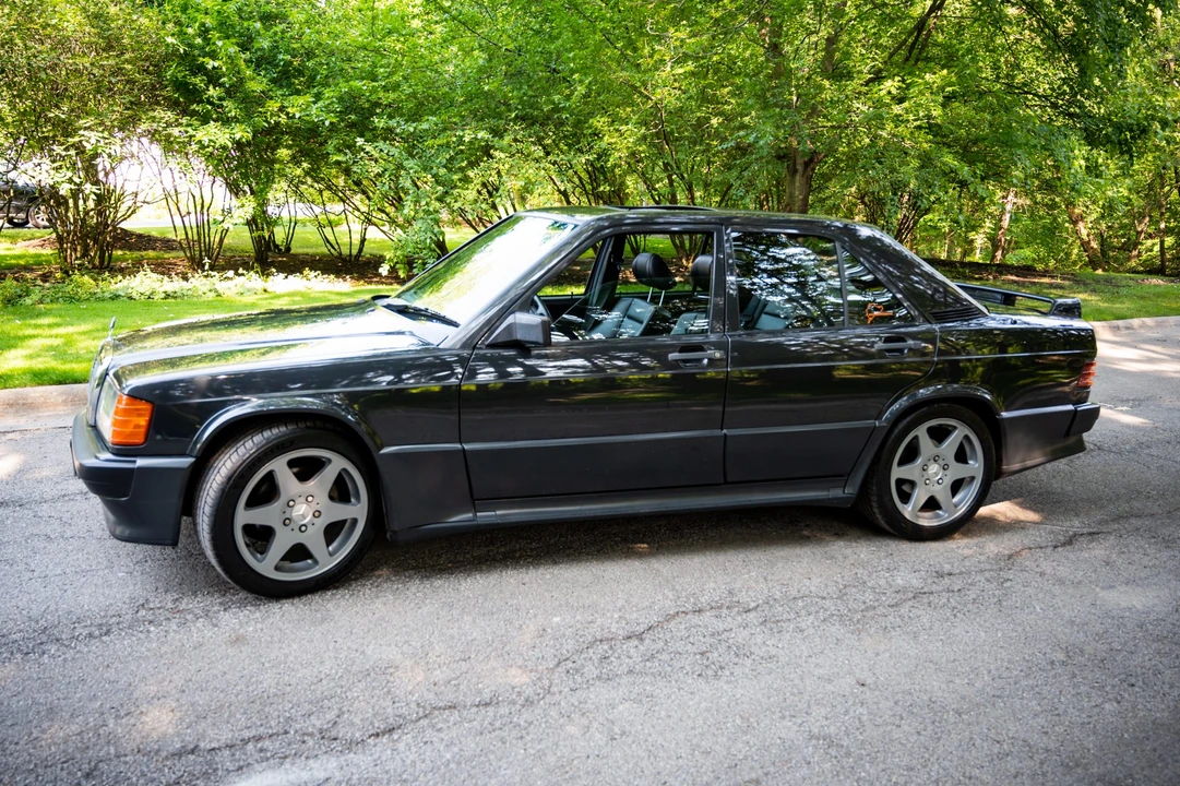 1986 Mercedes-Benz 190E 2.3-16 & 2.5-16 - Image 13 of 31