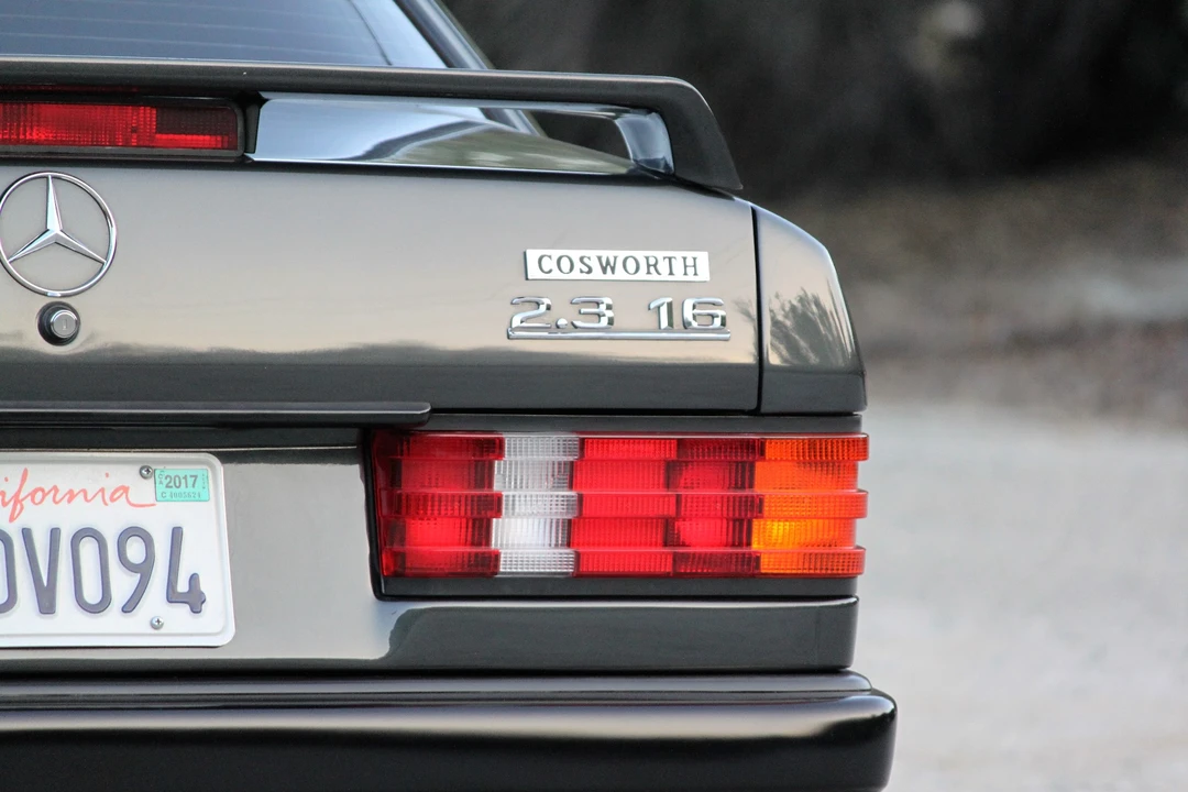 1986 Mercedes-Benz 190E 2.3-16 & 2.5-16 - Image 21 of 31