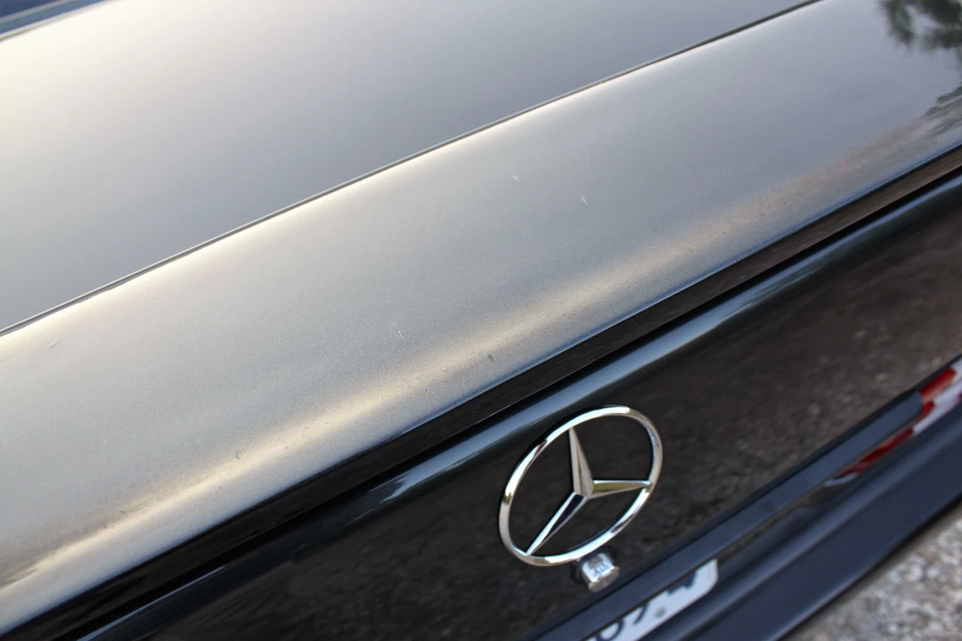 1986 Mercedes-Benz 190E 2.3-16 & 2.5-16 - Image 30 of 31