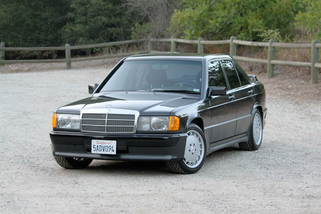 1986 Mercedes-Benz 190E 2.3-16 & 2.5-16 - Image 13 of 31