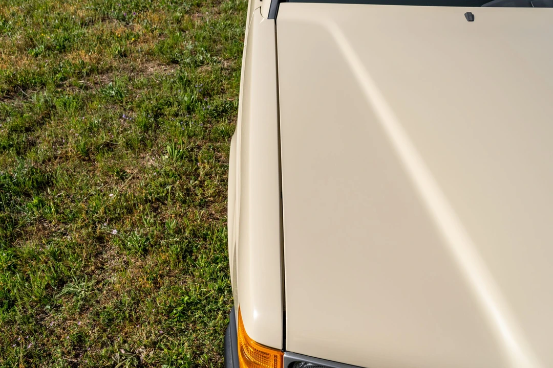 1986 Mercedes-Benz 190E - Image 11 of 31