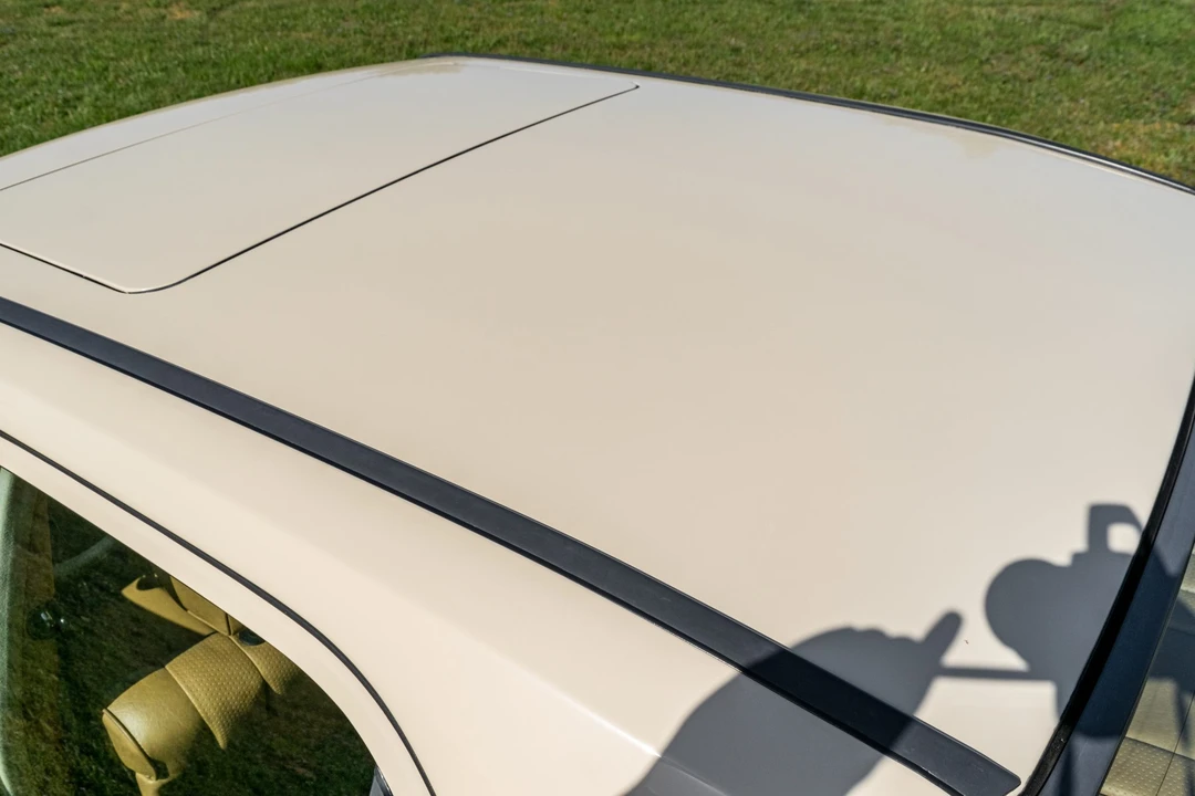 1986 Mercedes-Benz 190E - Image 30 of 31