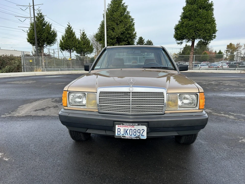 1986 Mercedes-Benz 190E - Image 3 of 31