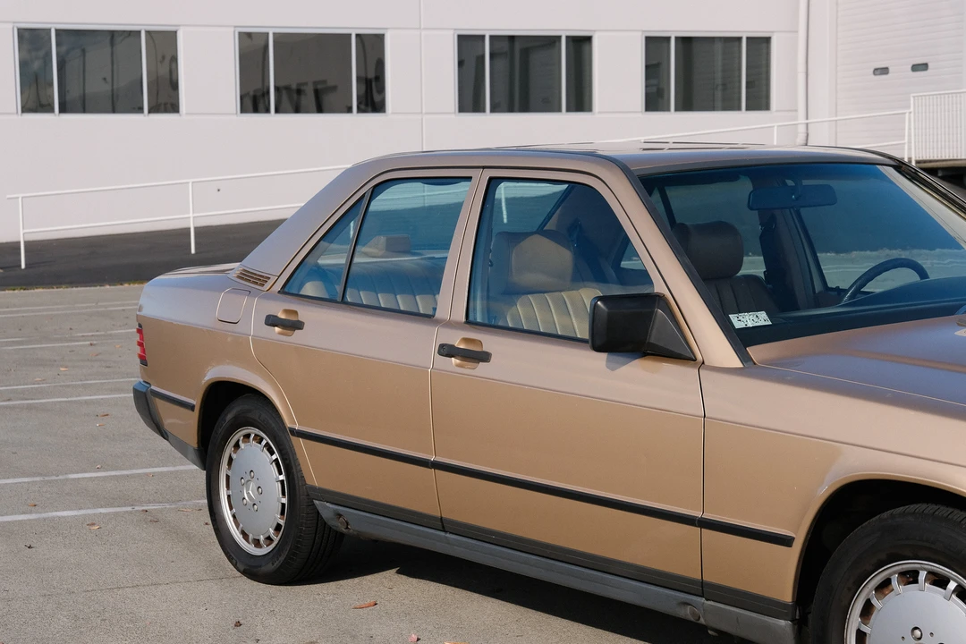 1986 Mercedes-Benz 190E - Image 29 of 31
