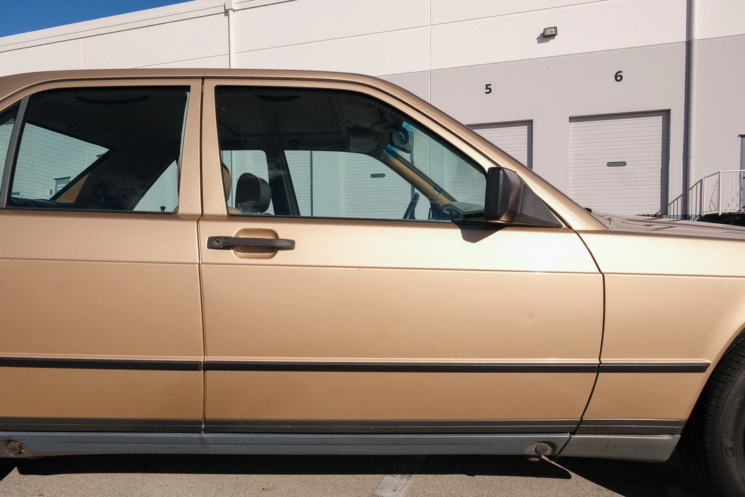 1986 Mercedes-Benz 190E - Image 31 of 31