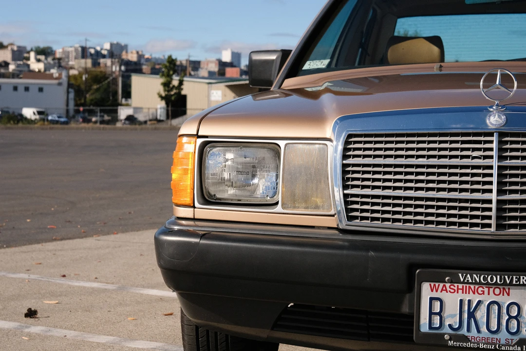 1986 Mercedes-Benz 190E - Image 15 of 31