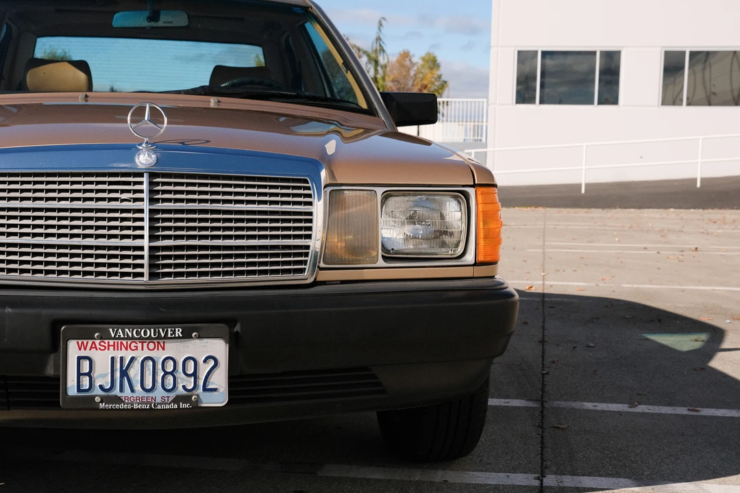 1986 Mercedes-Benz 190E - Image 14 of 31