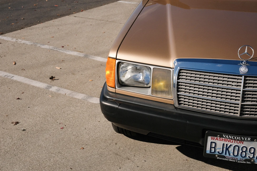1986 Mercedes-Benz 190E - Image 16 of 31