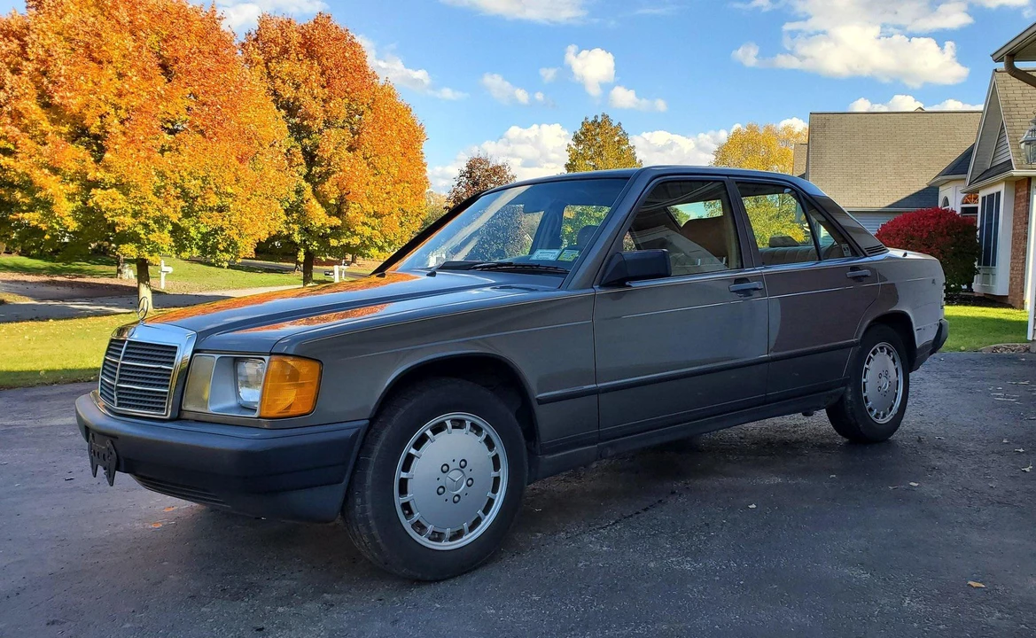 1986 Mercedes-Benz 190E - Image 3 of 31