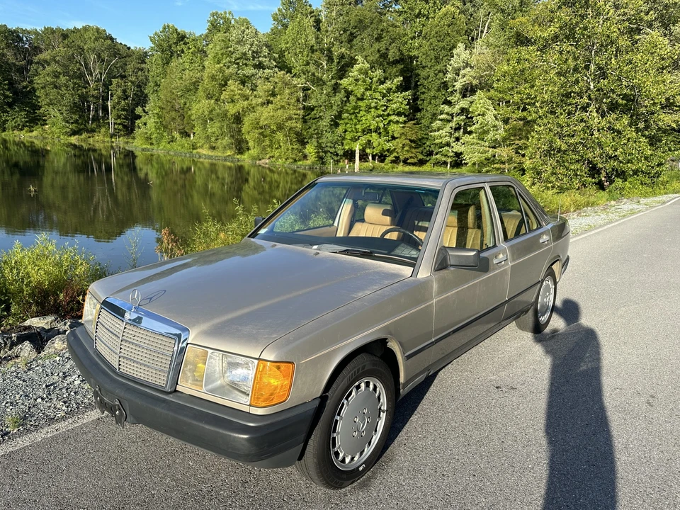 1986 Mercedes-Benz 190E - Image 23 of 31