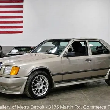 1986 Mercedes-Benz 230E