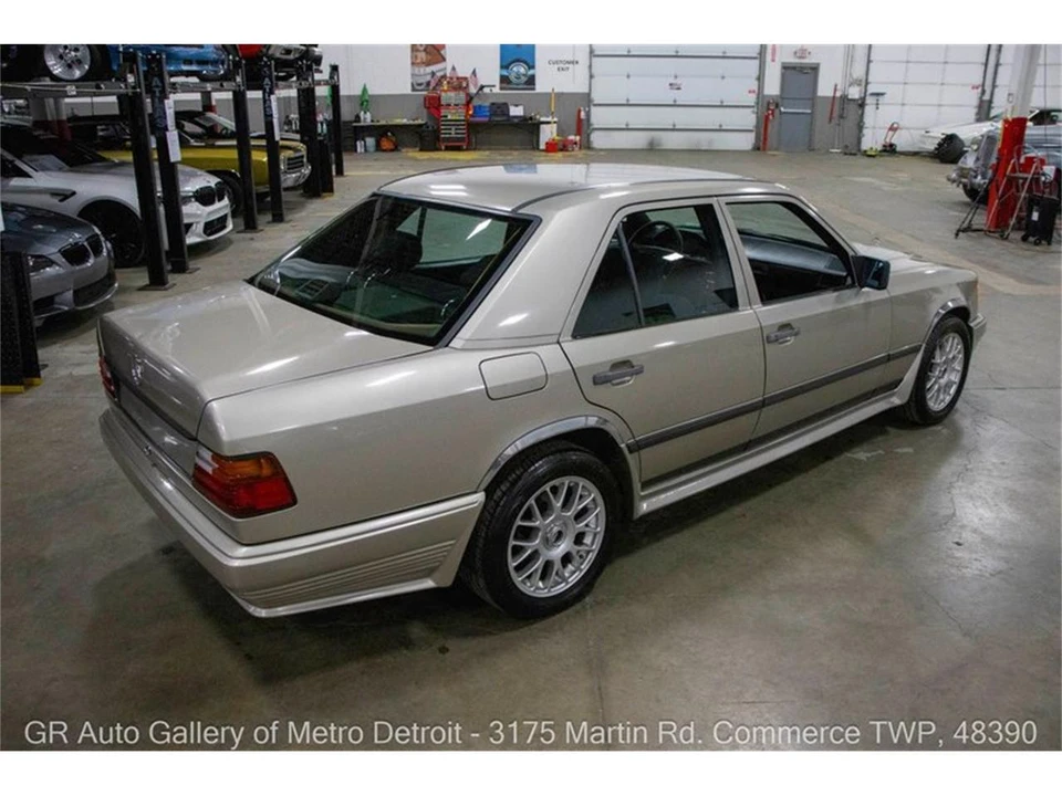 1986 Mercedes-Benz W124 E-Class - Image 7 of 31