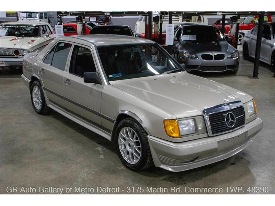 1986 Mercedes-Benz W124 E-Class - Image 9 of 31