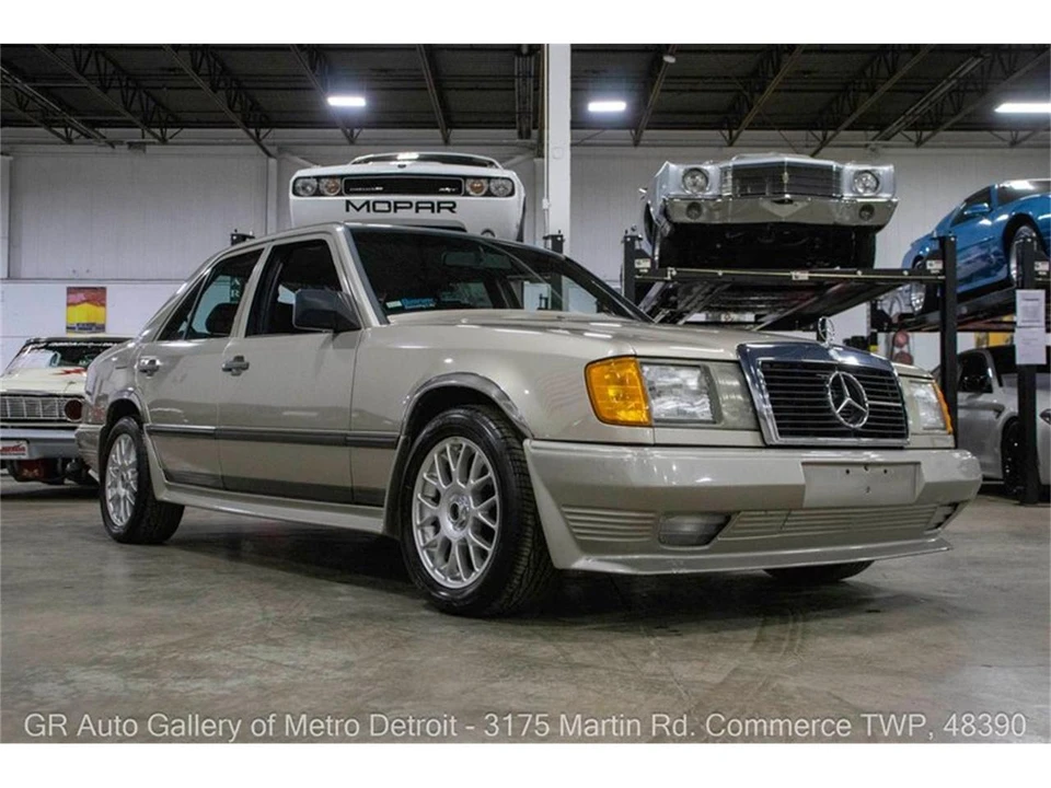1986 Mercedes-Benz W124 E-Class - Image 10 of 31