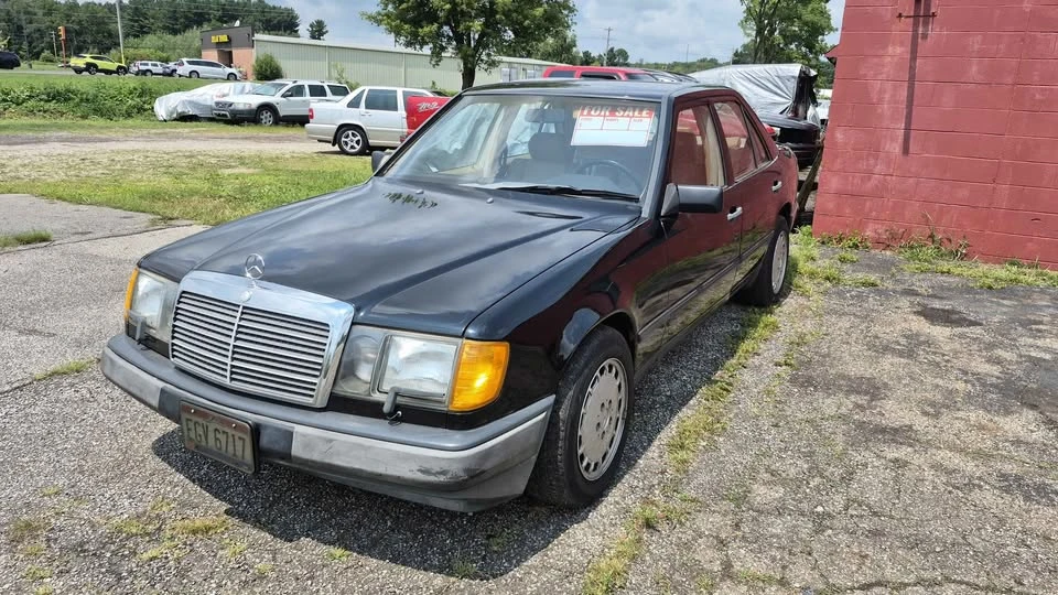 1986 Mercedes-Benz W124 E-Class - Image 4 of 6