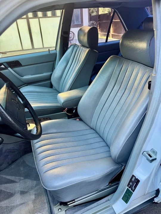 1986 Mercedes-Benz W124 E-Class - Image 7 of 20