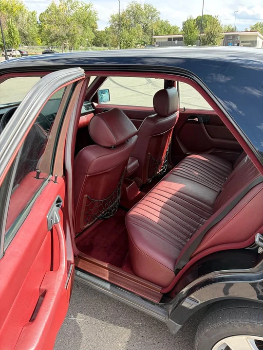 1986 Mercedes-Benz W124 E-Class - Image 6 of 9