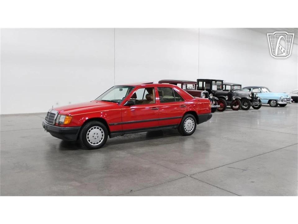 1986 Mercedes-Benz 190E - Image 2 of 31