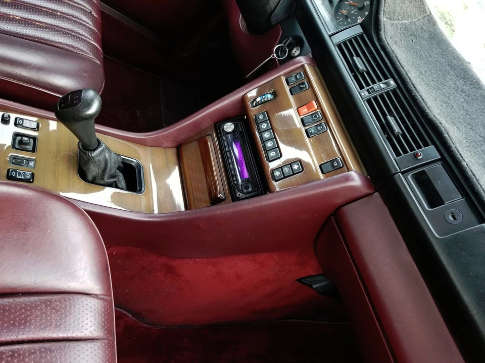 1986 Mercedes-Benz W124 E-Class - Image 26 of 31