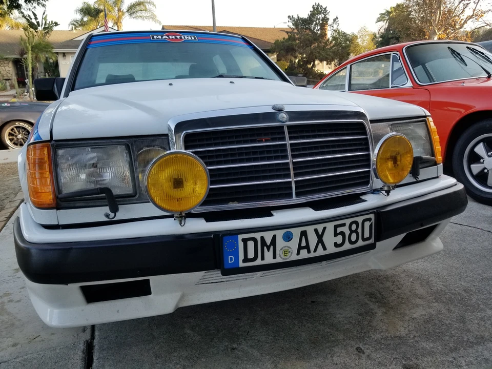 1986 Mercedes-Benz W124 E-Class - Image 18 of 31
