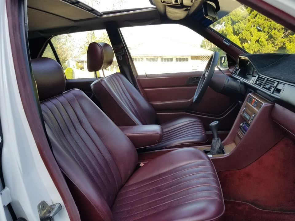 1986 Mercedes-Benz W124 E-Class - Image 24 of 31