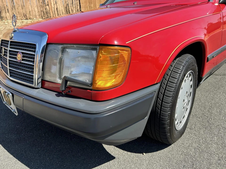 1986 Mercedes-Benz W124 E-Class - Image 19 of 31