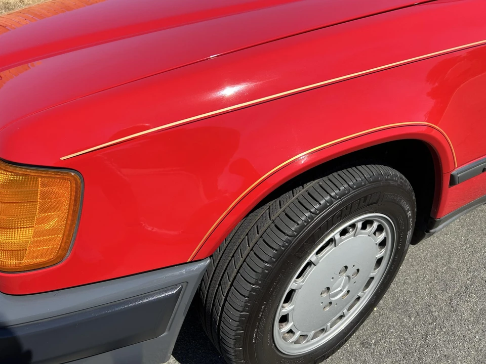 1986 Mercedes-Benz W124 E-Class - Image 20 of 31