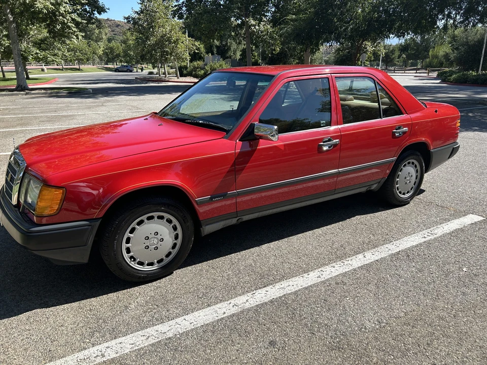 1986 Mercedes-Benz W124 E-Class - Image 3 of 31