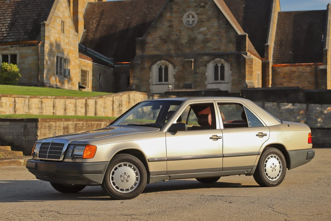 1986 Mercedes-Benz W124 E-Class - Image 15 of 31