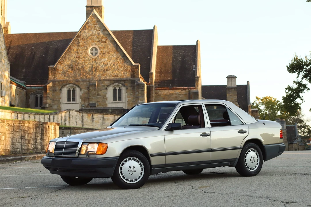 1986 Mercedes-Benz W124 E-Class - Image 29 of 31