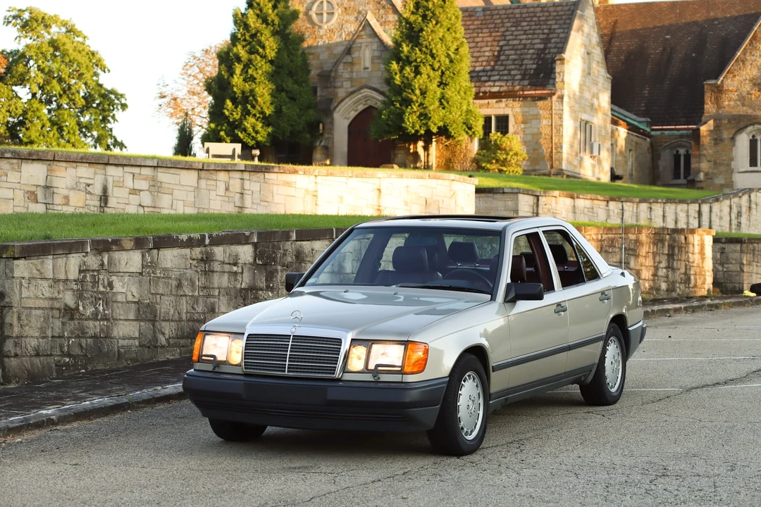 1986 Mercedes-Benz W124 E-Class - Image 23 of 31