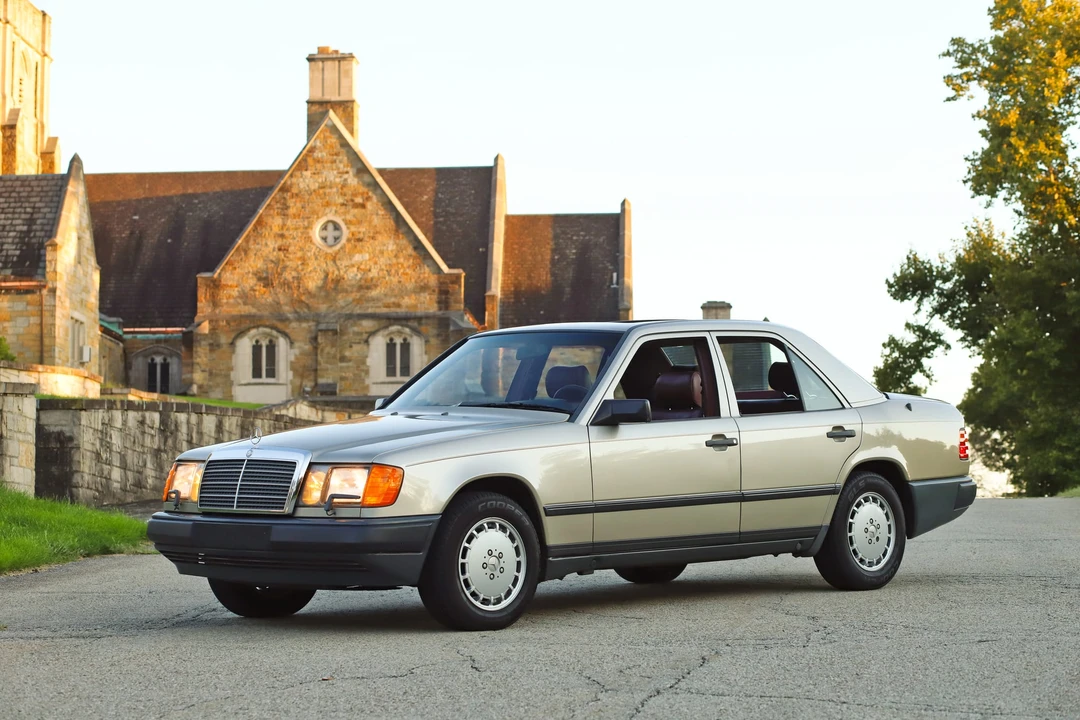 1986 Mercedes-Benz W124 E-Class - Image 22 of 31