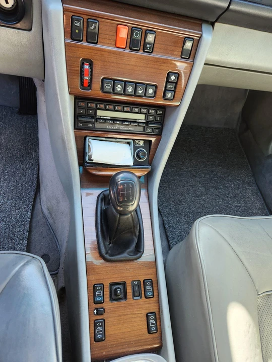 1986 Mercedes-Benz W124 E-Class - Image 27 of 31