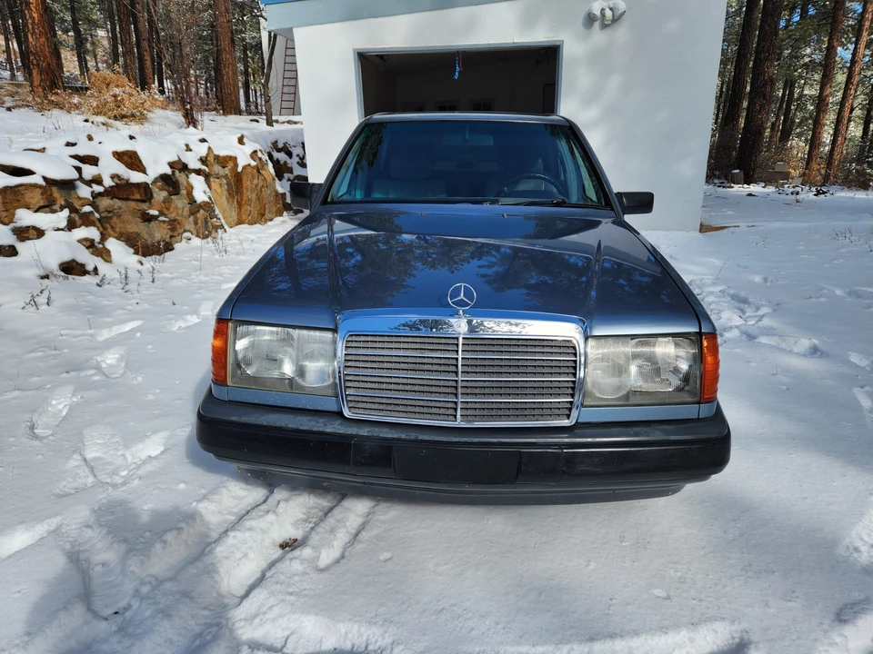 1986 Mercedes-Benz W124 E-Class - Image 8 of 31