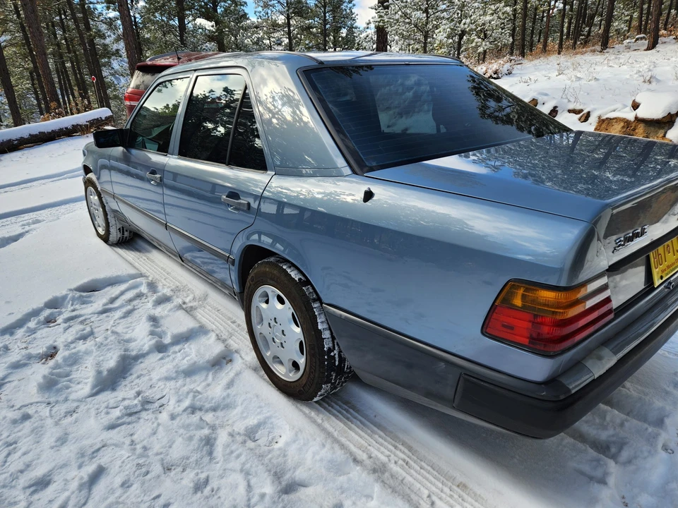 1986 Mercedes-Benz W124 E-Class - Image 5 of 31