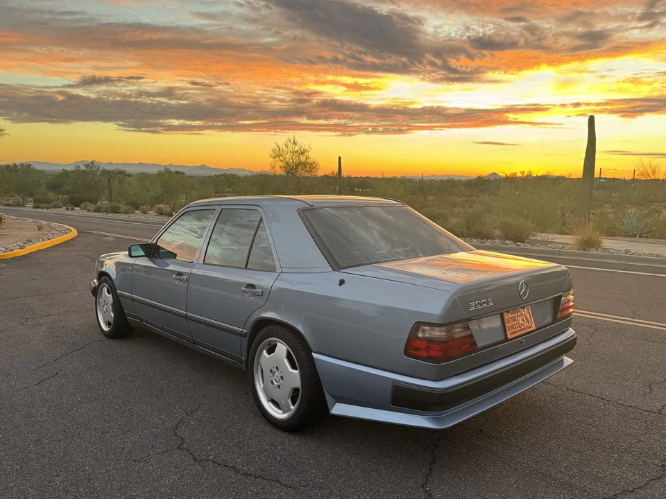 1986 Mercedes-Benz W124 E-Class - Image 26 of 31